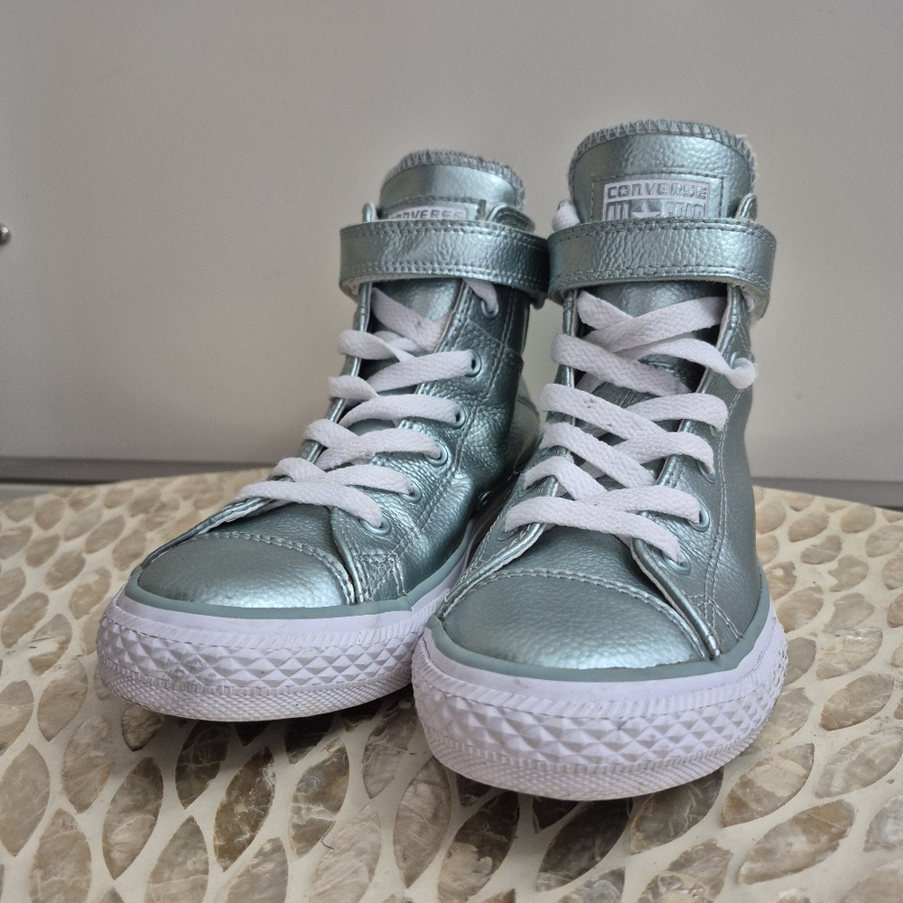Converse All Star Chuck Taylor Metallic Glacier Brea Youth Size 3
